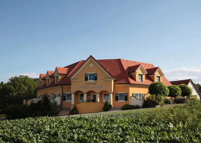 Ferienhof Uhudler-Arkaden