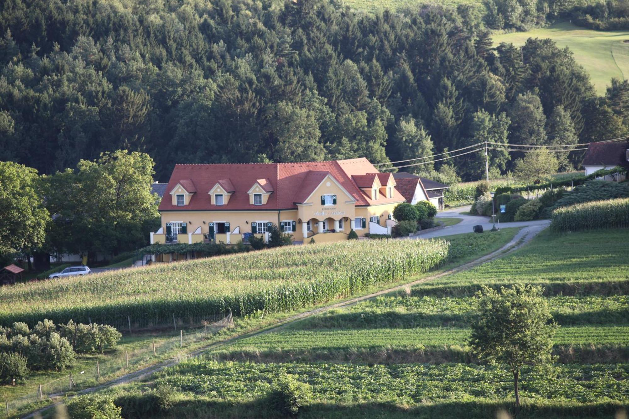 Uhudler-arkaden Stegersbach
